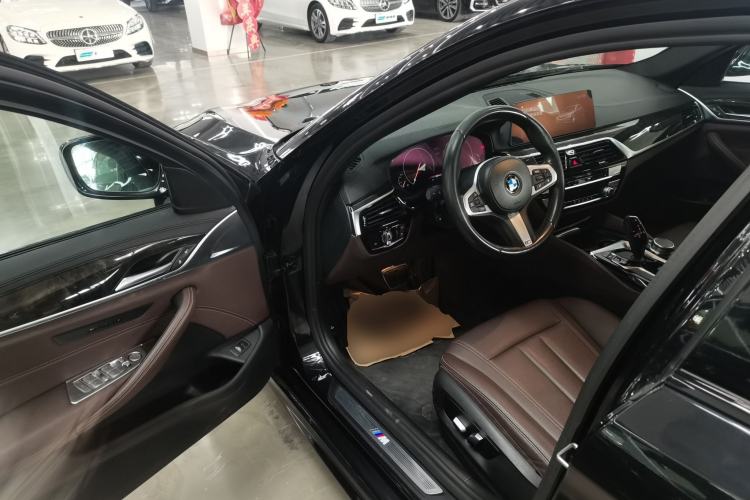Used BMW 5 Series 2019 Restyled 525Li M Sport Package