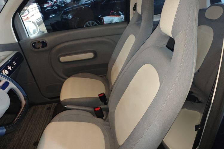 Used Bestune Pony 2025 222km Range Linglong Horse