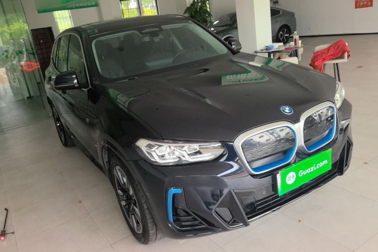 Used BMW iX3 2021 Updated Leading Edition Front Right 45 Deg