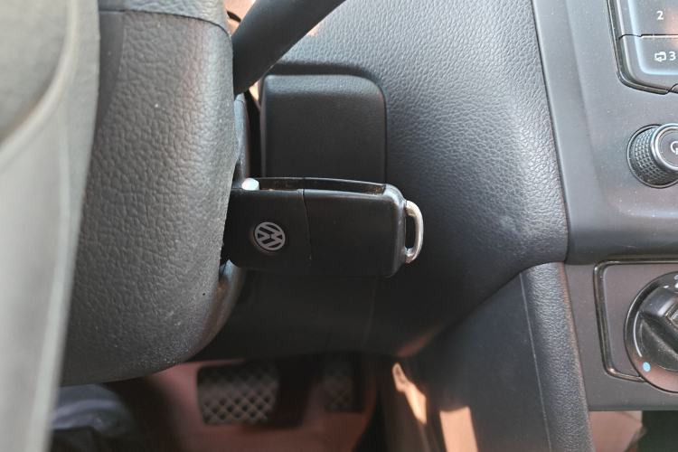 Used Volkswagen Polo 2016 1.4L Automatic Trendy Model Interior 1