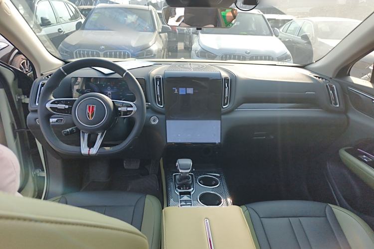 Used Hongqi HS3 2023 1.5T Two-Wheel Drive Shanwei Edition