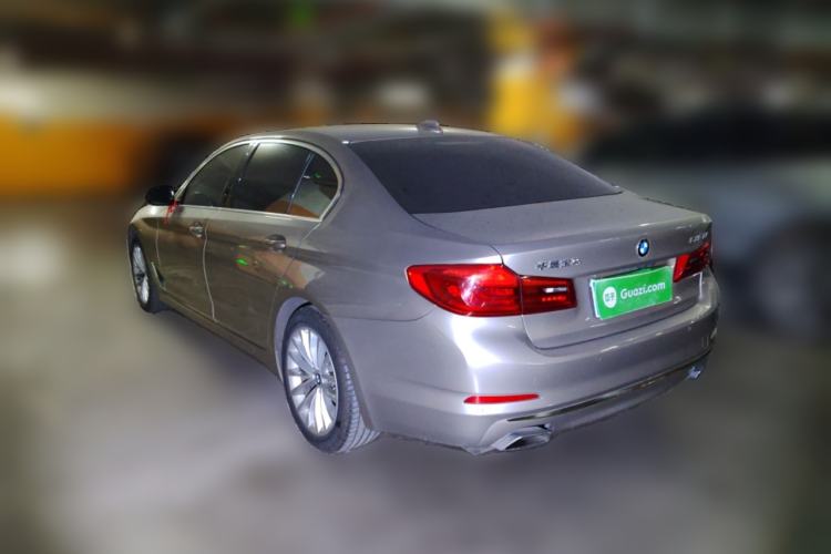 Used BMW 5 Series 2019 525Li Luxury Package Rear Left 45 Deg