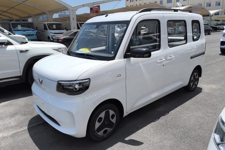 Used Wuling Zhiguang New Energy 2025 Model 305km Ambitious Edition