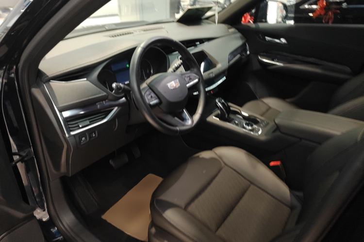 Used Cadillac XT4 2020 Revised Version 28T Two-Wheel Drive Tech Edition Driver Seat