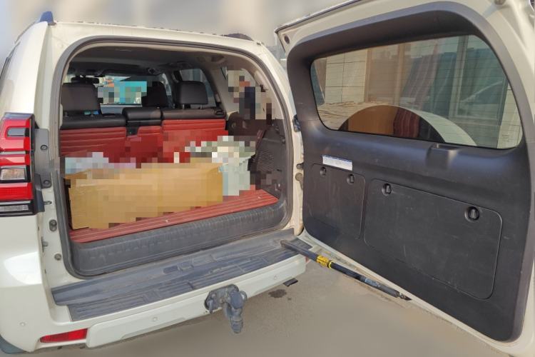 Used Toyota Prado 2018 3.5L Automatic TX-L with Rear-Mounted Spare Tire
