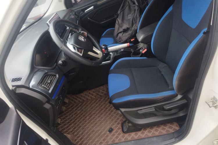 Used BAIC Weiwang M60 2017 1.5L Manual Silver Edition Left Front Seat