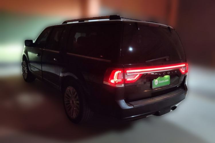 Used Lincoln Navigator 