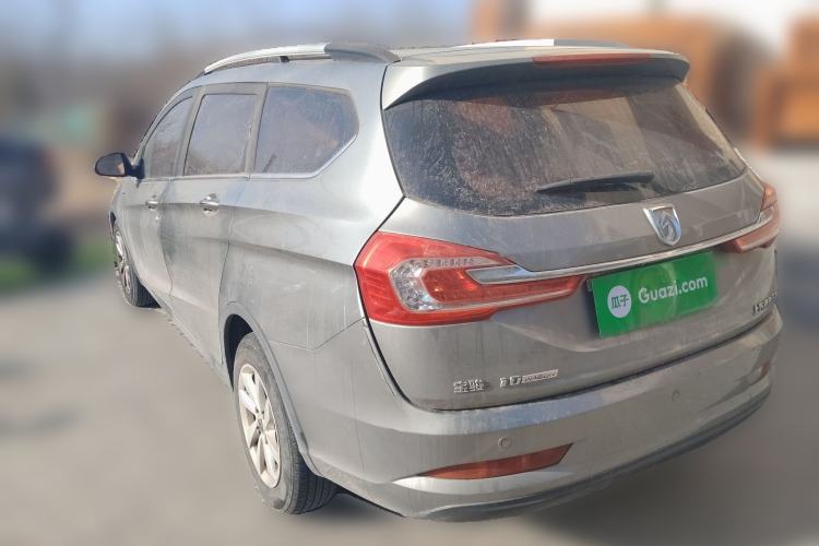 Used Baojun 310W 2017 1.5L Manual Fashion Edition China VI
