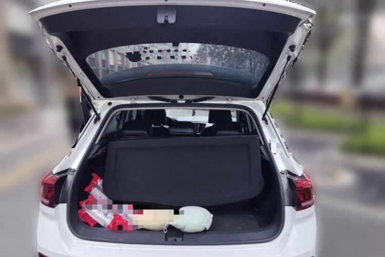 Used Volkswagen T-ROC 2019 280TSI DSG Two-Wheel Drive Advanced Version China VI Standard Trunk