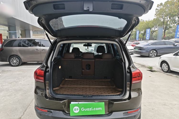 Used Volkswagen Tiguan L 2015 1.8TSI Automatic Two-Wheel Drive Luxury Model