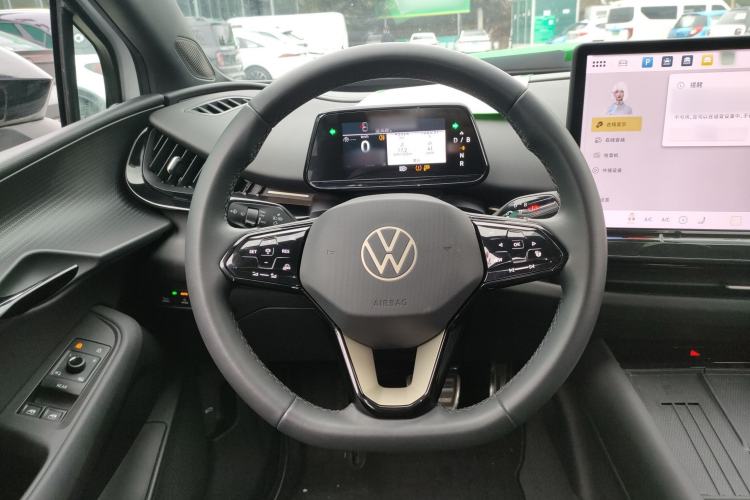 Used Volkswagen ID.UNYX 2024 Pro Long-Range Version
