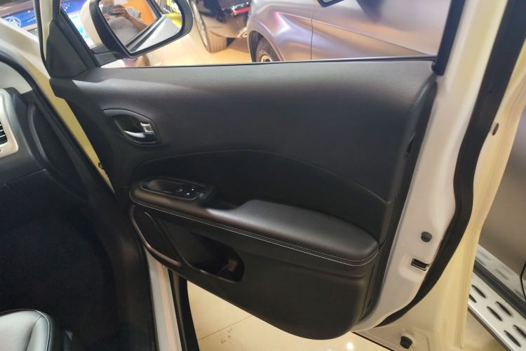 Used Jeep Compass 2017 200T Automatic Family Edition