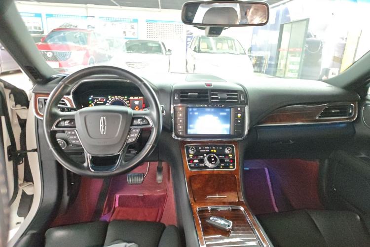 Used Lincoln Continental 2019 2.0T Two-Wheel Drive Luxury Edition China VI Standard