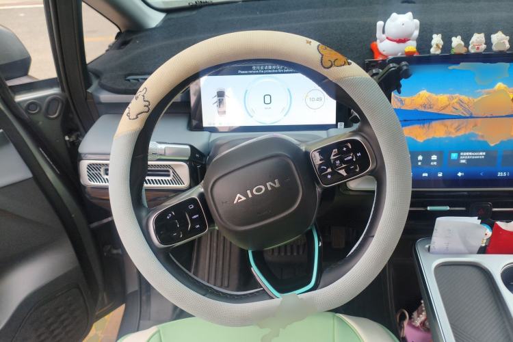 Used AION Y 2023 Younger