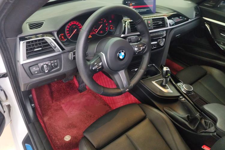 Used BMW 3 Series GT 2020 320i M Sport Package Steering Wheel