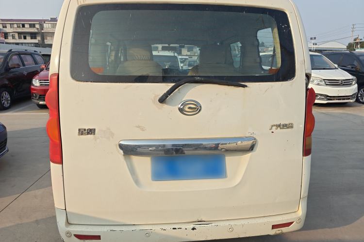 Used GAC Gonow Starry 2013 1.5L Seven-Seater Luxury Model
