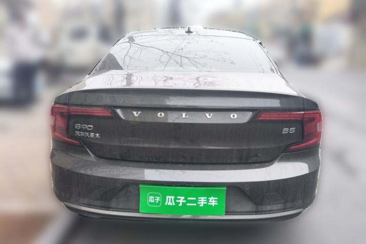 Used Volvo S90 2022 B5 Zhiyuan Luxury Edition