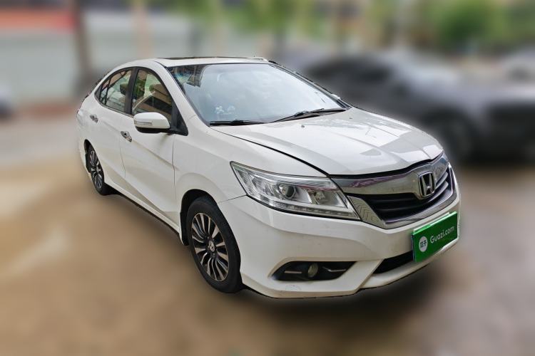 Used Honda Crider 2015 1.8L automatic luxury edition
