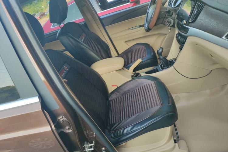 Used Baojun 730 2016 1.5L Manual Standard Version 7 Seats