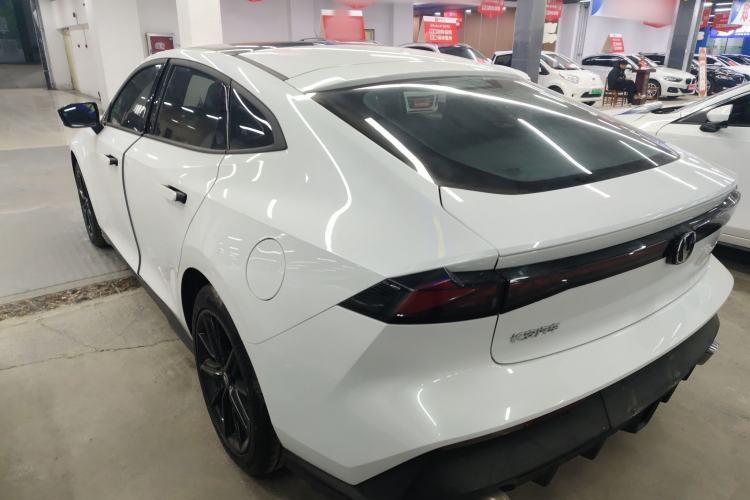 Used CHANGAN UNI-V 2024 1.5T High-Energy Version
