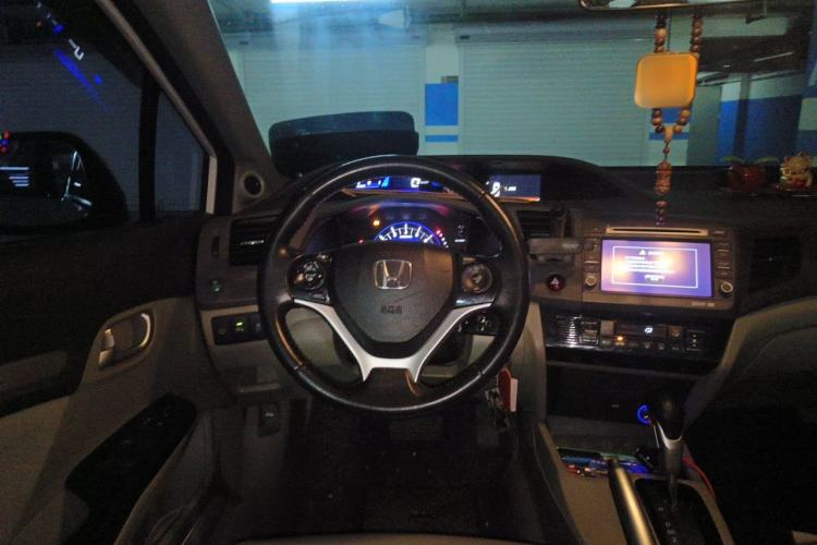 Used Honda Civic 2013 10th Anniversary 1.8L Automatic Luxury Edition
