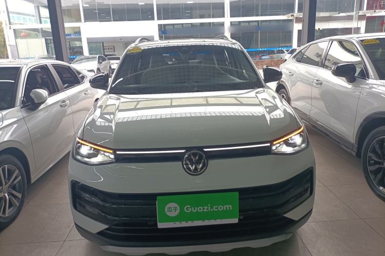 Used Volkswagen Tharu 2025 New Sharp 1.5L Ambitious Edition Front