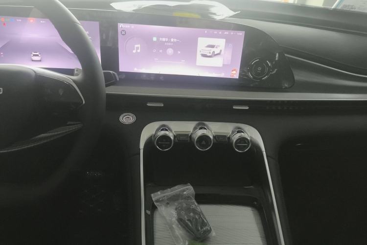 Used EXEED Lingyun 2025 300T Two-Wheel Drive Starry Edition