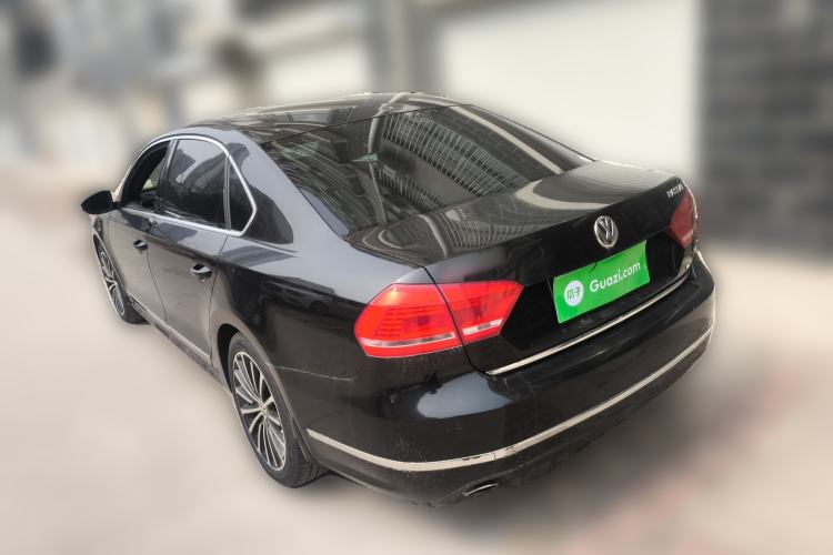 Used Volkswagen Passat 2011 3.0L V6 DSG Flagship Deluxe Edition
