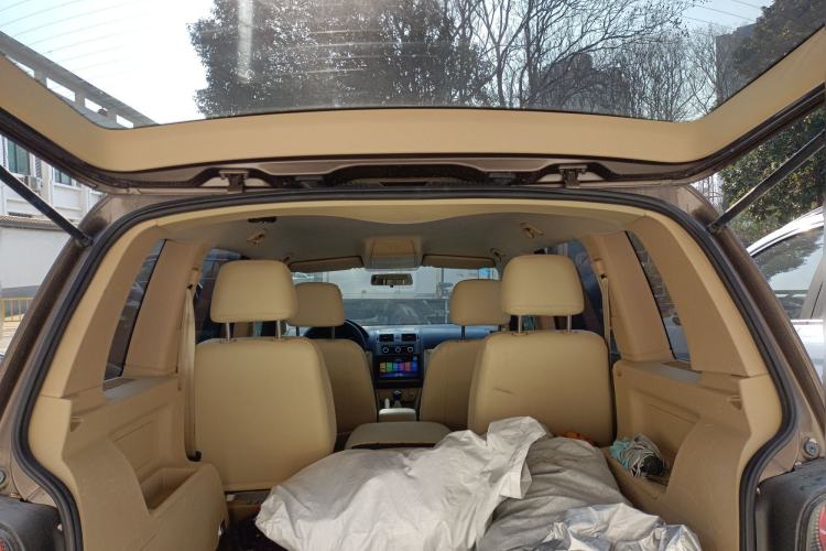 Used Volkswagen Touran 2011 1.4T Manual ZhiShang Edition 5-seater
