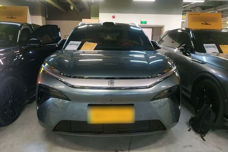 Used BYD Tang L 2025 DM 200KM Four-Wheel Drive LiDAR Flagship Model