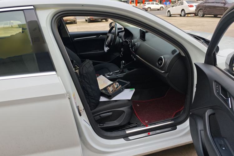 Used Audi A3 2016 Limousine 35 TFSI Ambition Edition
