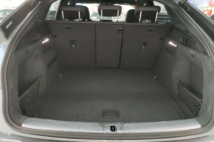 Used Audi Q5L Sportback 2021 40 TFSI Fashion Model
