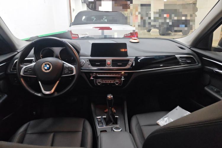 Used BMW 1 Series 2019 118i Fashion Model Center Console
