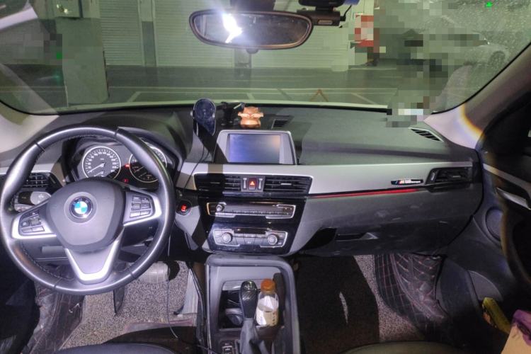 Used BMW X1 2018 sDrive20Li Leading Model Headliner