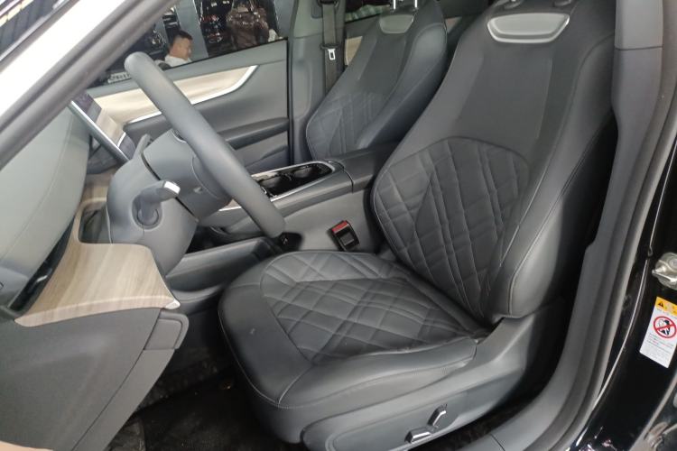 Used CHANGAN NEVO A07 2024 All-Electric "True Fragrant" Edition 515 Elite Model Left Front Seat