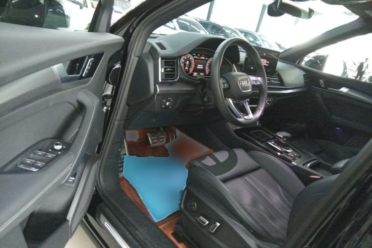 Used Audi Q5L 2024 40 TFSI Fashion Dynamic Model