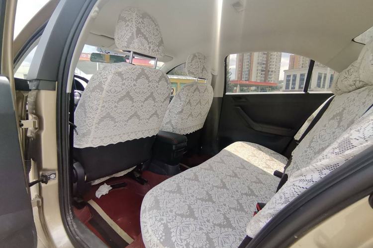 Used Volkswagen Jetta 2017 1.4L Manual Fashion Edition