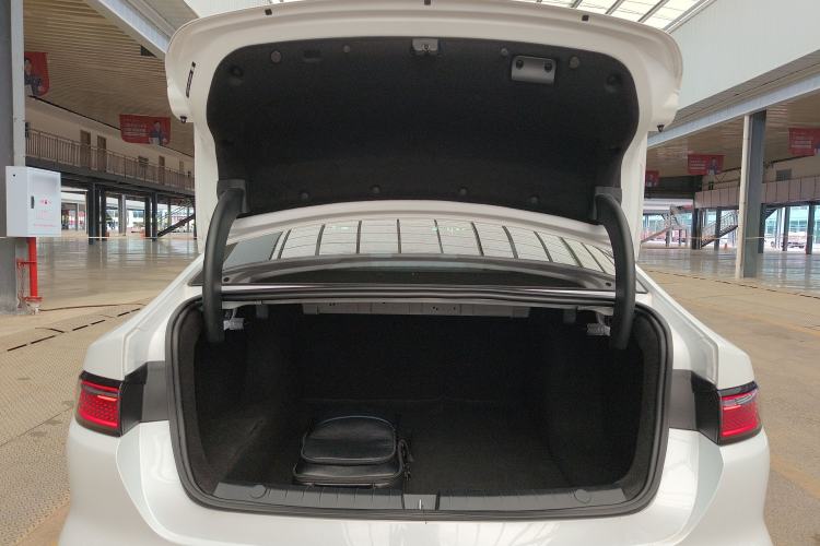 Used BYD Seal 05 DM-i 2025 DM-i Intelligent Drive 120KM Flagship Model Trunk