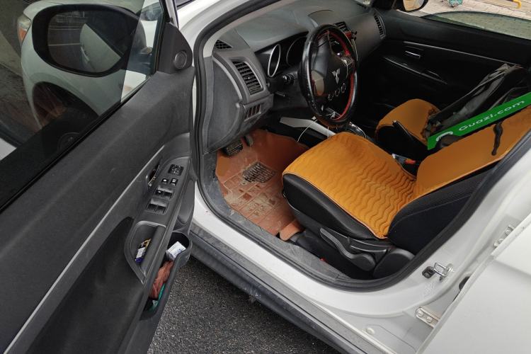 Used Mitsubishi ASX 2013 2.0L CVT Two-Wheel Drive Elite Edition