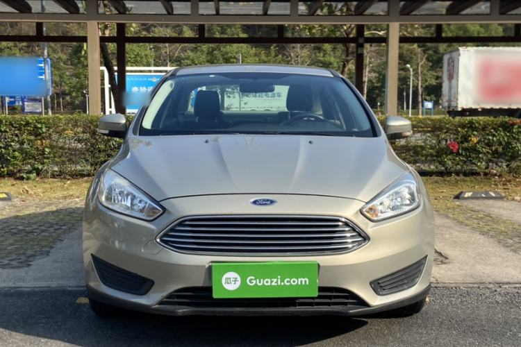 Used Ford Focus 2018 Sedan Classic 1.6L Automatic Comfort Plus Smart Drive Version