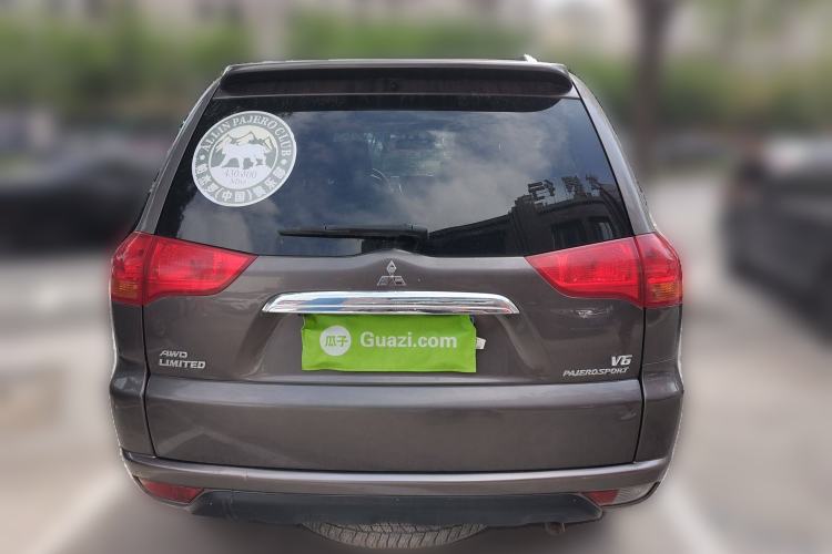 Used Mitsubishi Pajero Sport 2013 3.0L Automatic 4x4 Flagship Edition