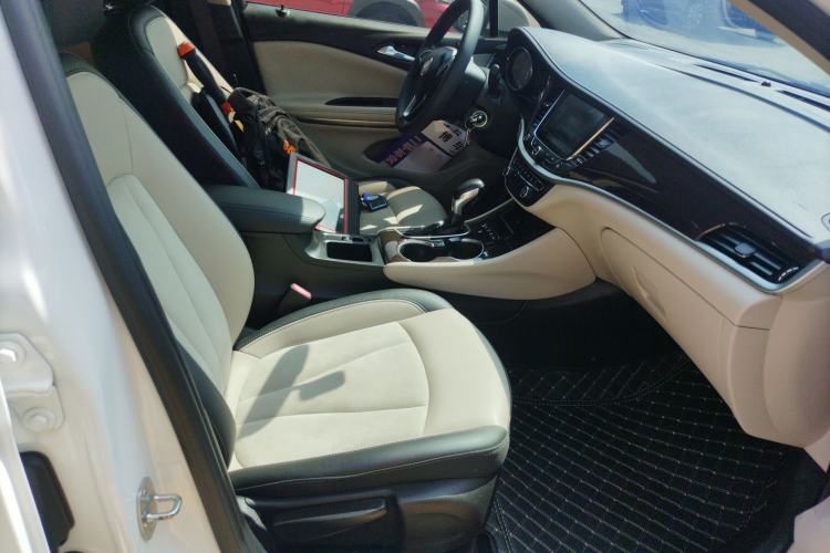 Used Buick Verano 2019 Sedan 15S Automatic Leading Model Right Front Seat