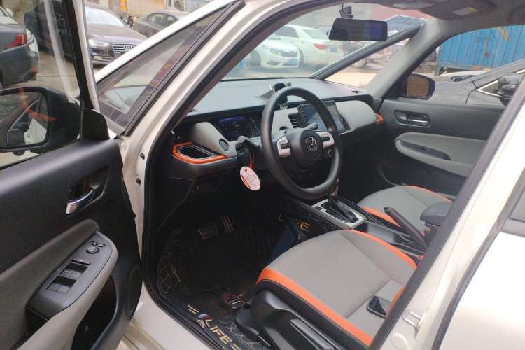 Used Honda LIFE 2021 1.5L CVT SPORT Heartbeat Edition Driver Seat