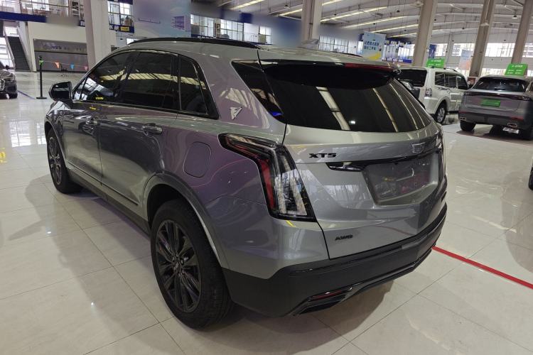 Used Cadillac XT5 2022 2.0T Four-Wheel Drive Luxury Version (Hummingbird Edition) Rear Left 45 Deg