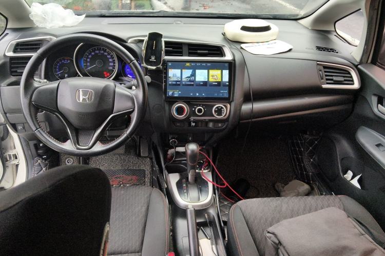 Used Honda Fit 2018 1.5L CVT Trendy Run+ Edition
