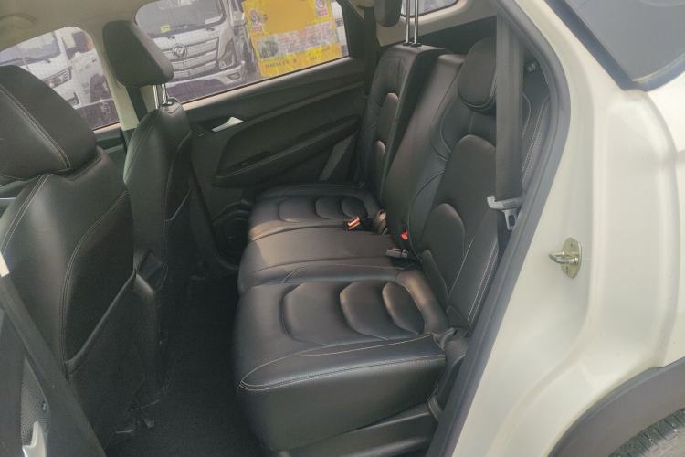 Used Baojun 530 2021 Global Car Anniversary Edition 1.5T CVT Luxury Model 7 Seats
