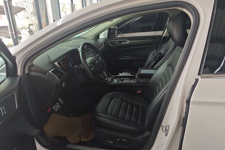 Used Ford Mondeo 2017 Facelifted EcoBoost 180 Fashion Edition Left Front Seat