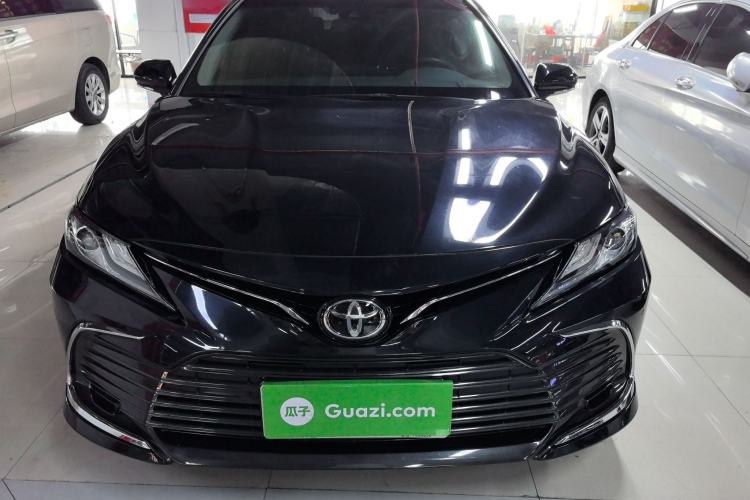 Used Toyota Camry 2021 2.0G Luxury Edition Front