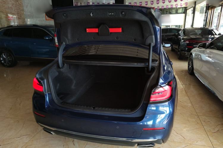 Used BMW 5 Series 2021 530Li xDrive Luxury Package