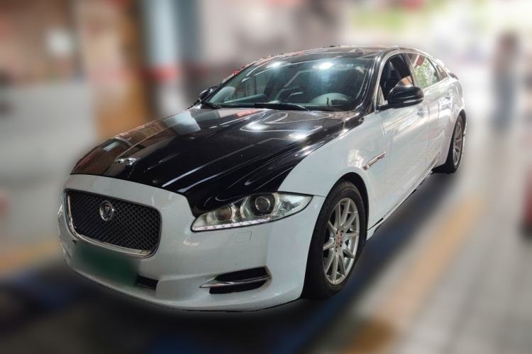 Used Jaguar XJ 2014 XJL 2.0T Two-Wheel-Drive Elegant Business Edition Guazi used car, China used car export, Used car for sale, Used cars, Cheapest cars for sale